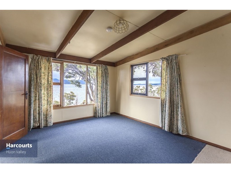 936 Esperance Coast Road, Police Point TAS 7116