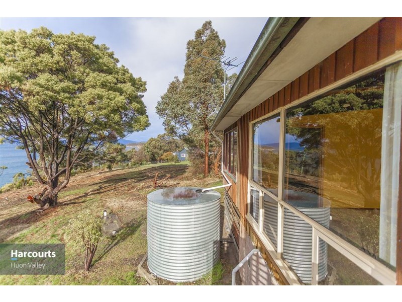 936 Esperance Coast Road, Police Point TAS 7116