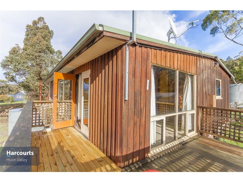 936 Esperance Coast Road, Police Point TAS 7116