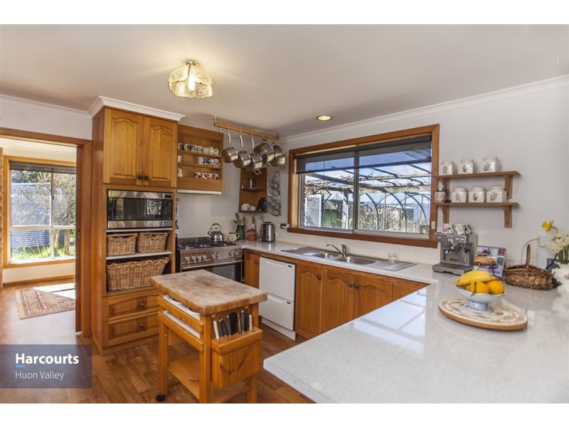 149 Missing Link Road, Wattle Grove TAS 7109