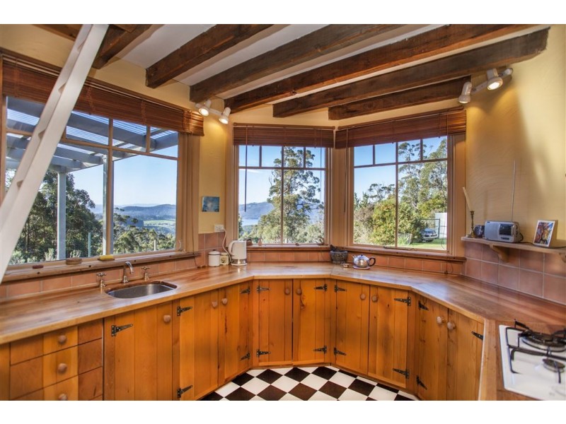 69 Cairns Bay Road, Surges Bay TAS 7116