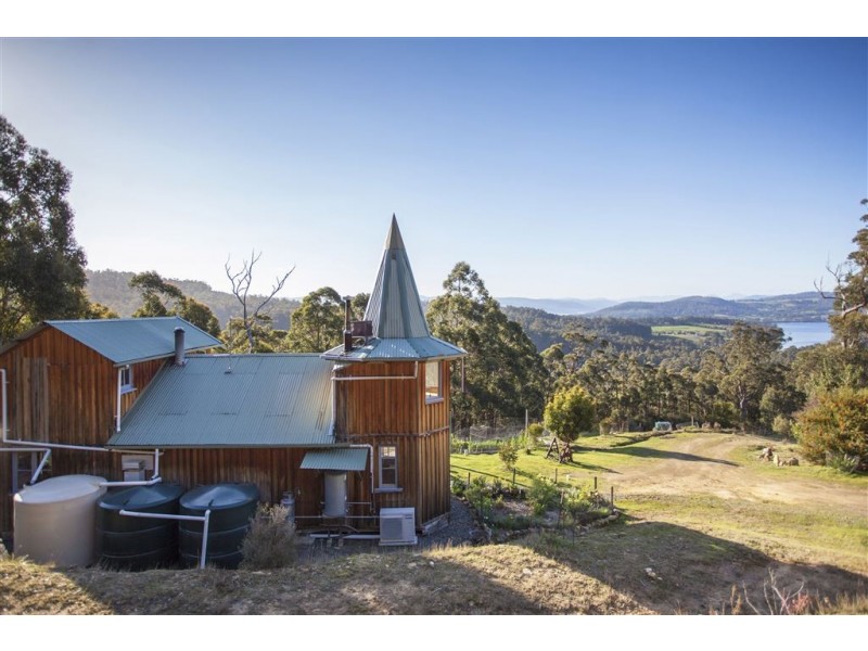 69 Cairns Bay Road, Surges Bay TAS 7116