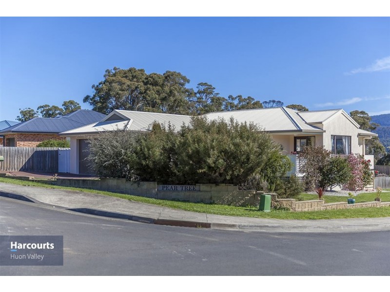 2 Pear Tree Close, Huonville TAS 7109