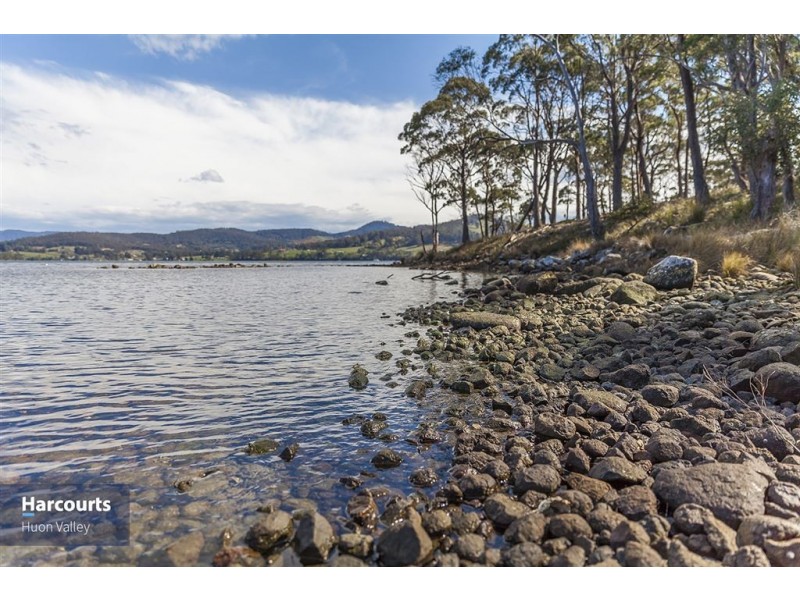 6839 Channel Highway, Gardners Bay TAS 7112
