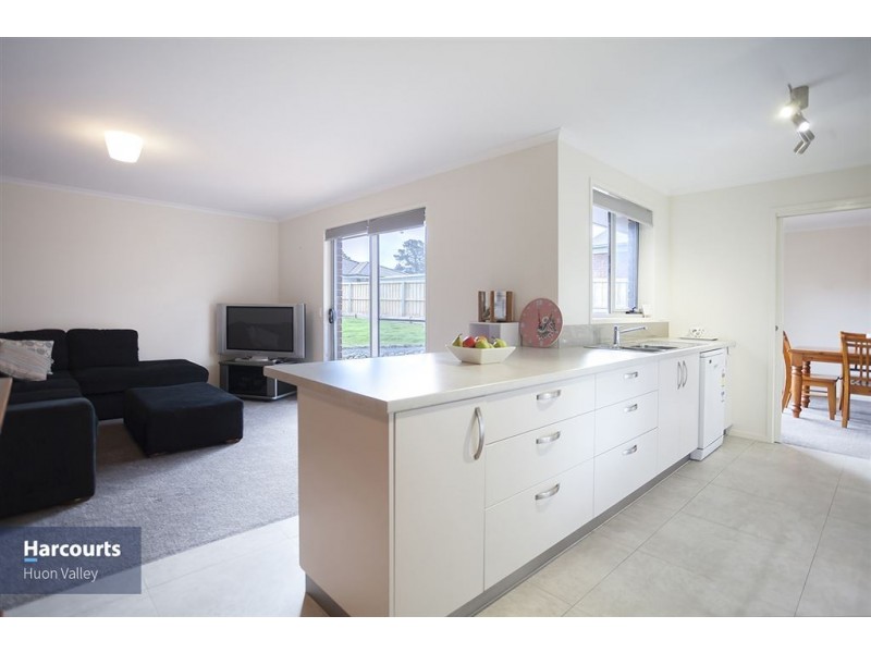 8 Rachel Lane, Ranelagh TAS 7109