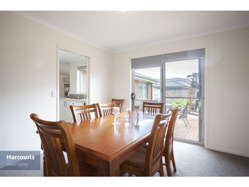 8 Rachel Lane, Ranelagh TAS 7109