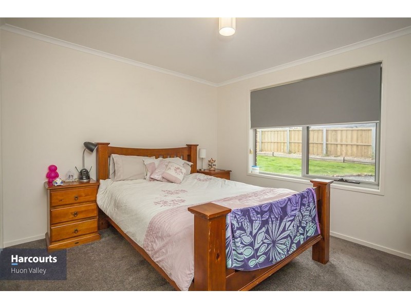 8 Rachel Lane, Ranelagh TAS 7109