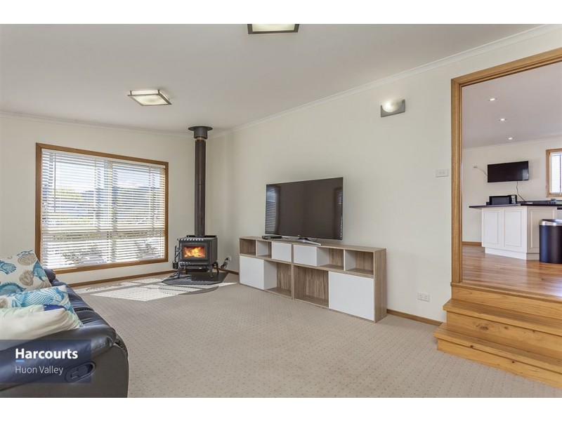 11 McKay Street, Dover TAS 7117