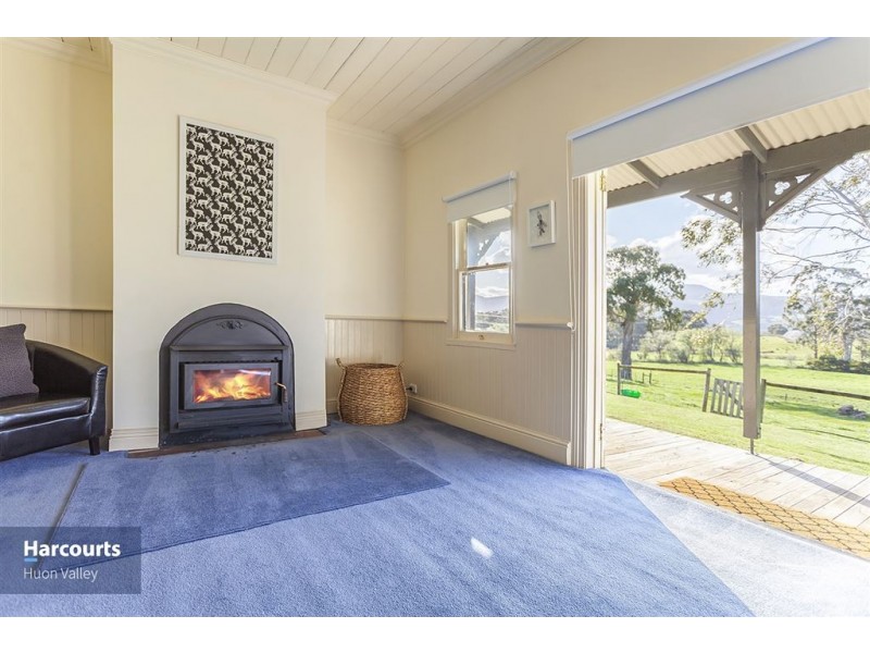 67 Knights Road, Huonville TAS 7109