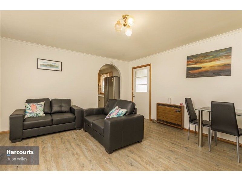 6 Sandrock Loop, Abels Bay TAS 7112