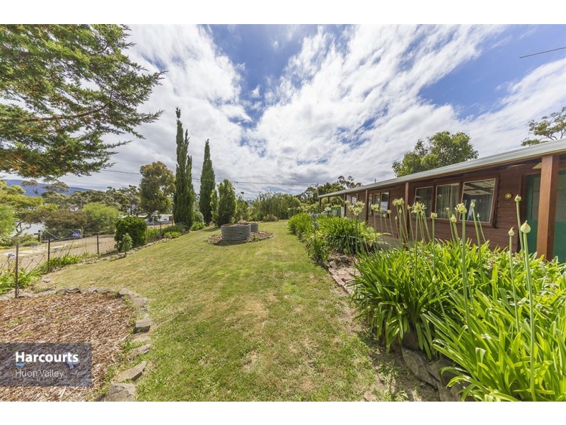 6 Sandrock Loop, Abels Bay TAS 7112