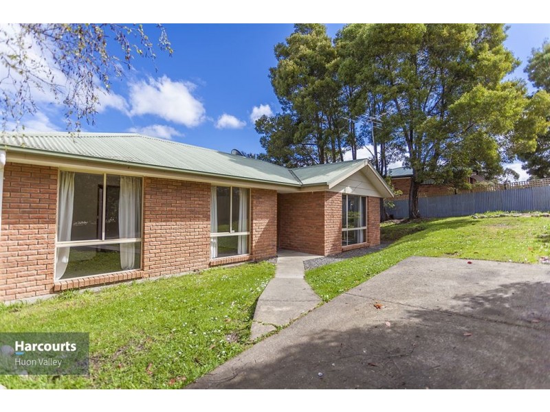 127 Main Street, Huonville TAS 7109