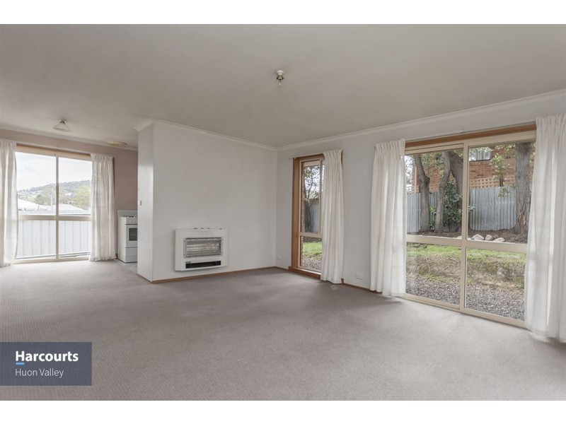 127 Main Street, Huonville TAS 7109