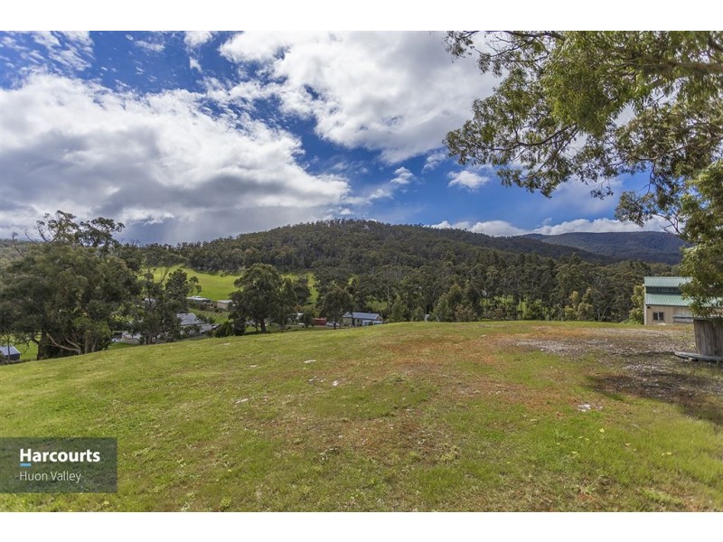 5 Glovers Road, Deep Bay TAS 7112