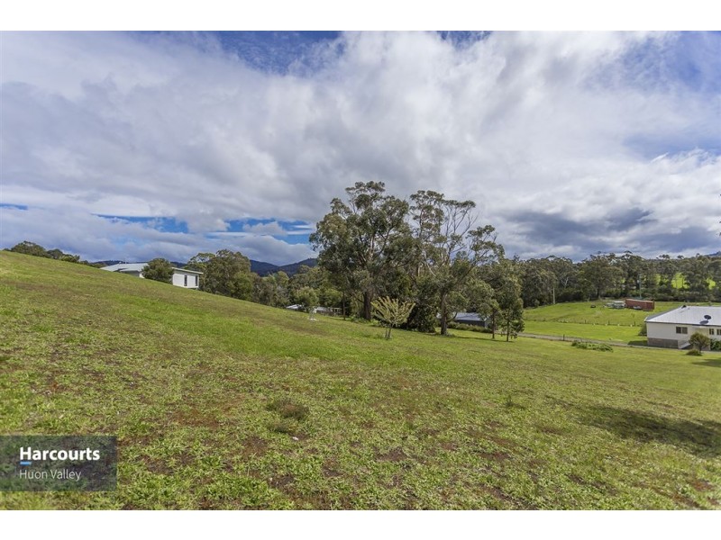 5 Glovers Road, Deep Bay TAS 7112