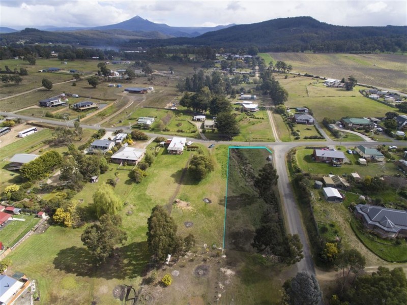 23 Cemetery Road, Dover TAS 7117