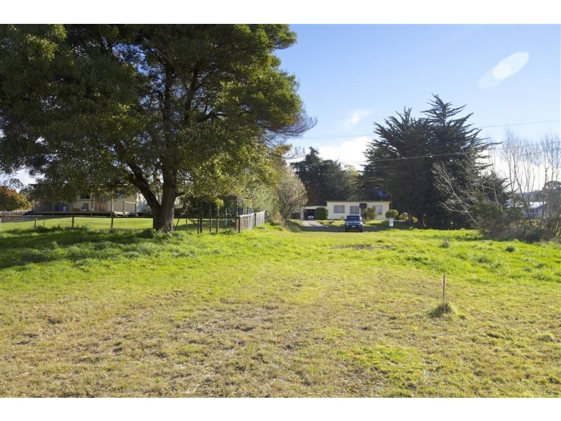 25 Cemetery Road, Dover TAS 7117