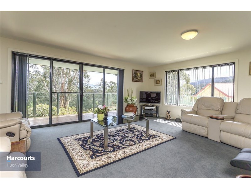 6 Marguerite Street, Ranelagh TAS 7109