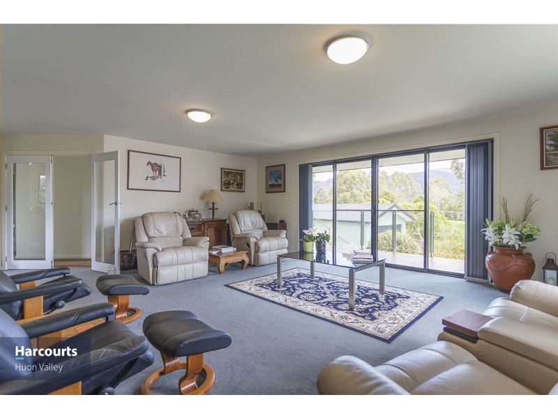 6 Marguerite Street, Ranelagh TAS 7109