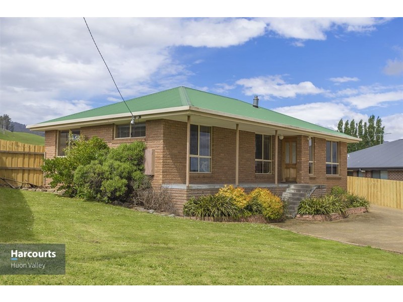 30 Thorp Street, Cygnet TAS 7112