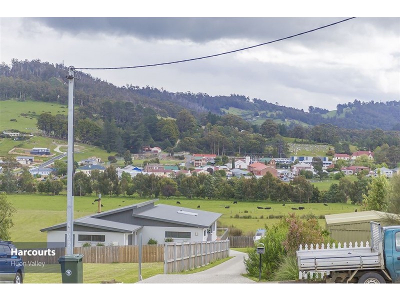 30 Thorp Street, Cygnet TAS 7112