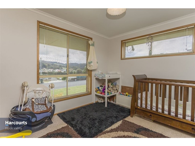 30 Thorp Street, Cygnet TAS 7112