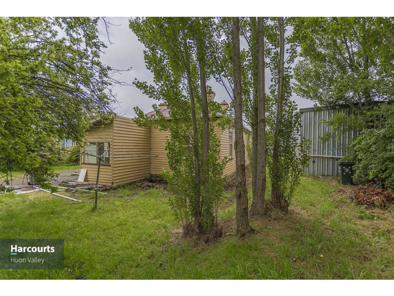 11 Wilmot, Huonville TAS 7109