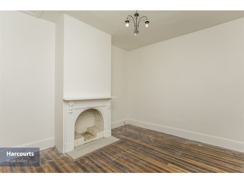 11 Wilmot, Huonville TAS 7109