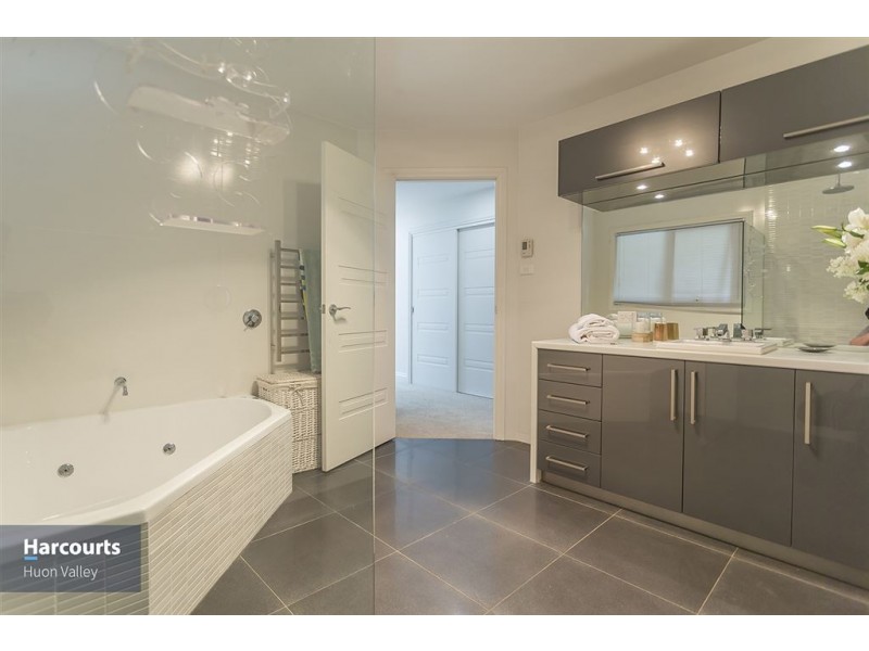 655 Mountain River Road, Mountain River TAS 7109