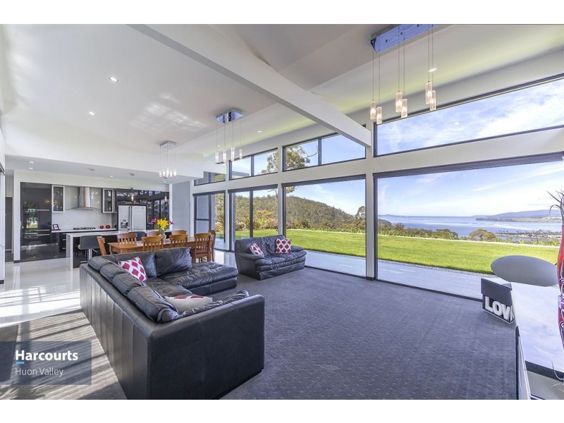 11 Randalls Bay Road, Randalls Bay TAS 7112