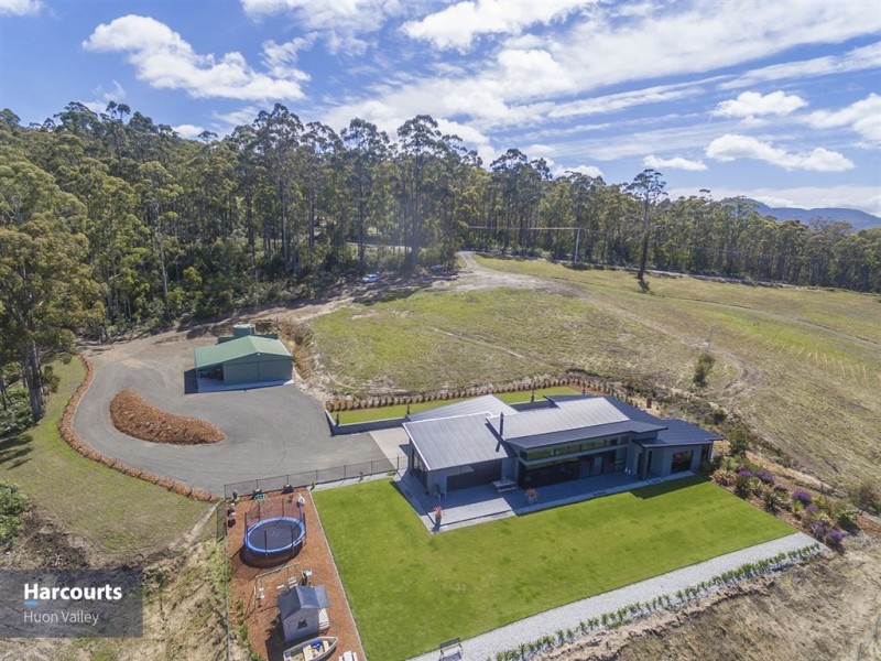 11 Randalls Bay Road, Randalls Bay TAS 7112