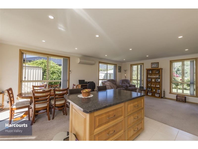 4 Knopwood Lane, Huonville TAS 7109