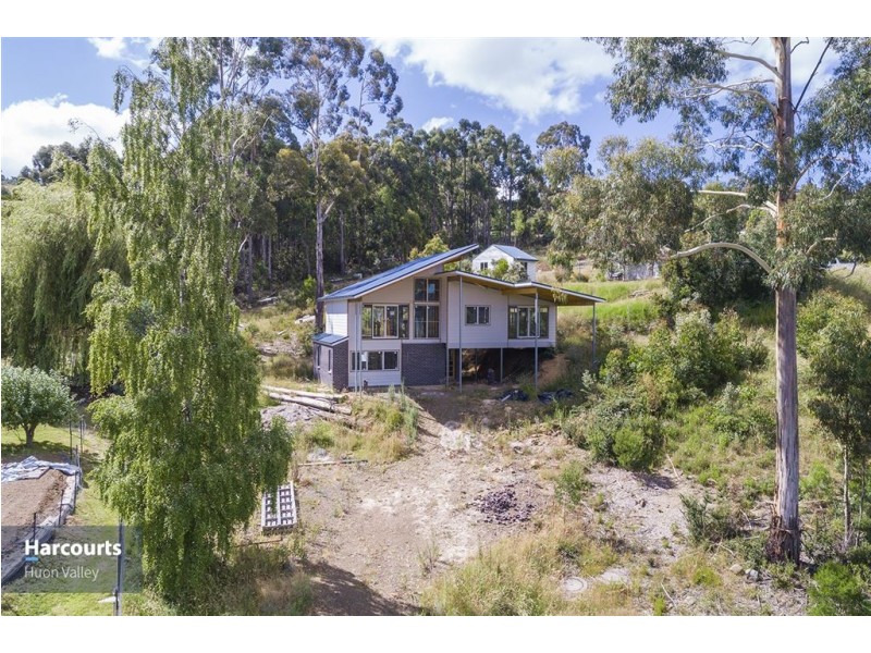 2C Crooke Street, Port Huon TAS 7116