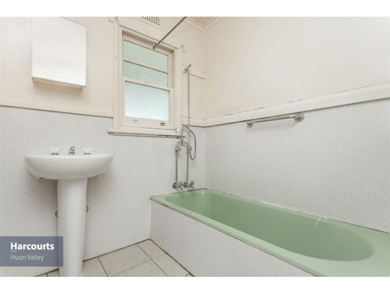 2728 Huon Highway, Huonville TAS 7109