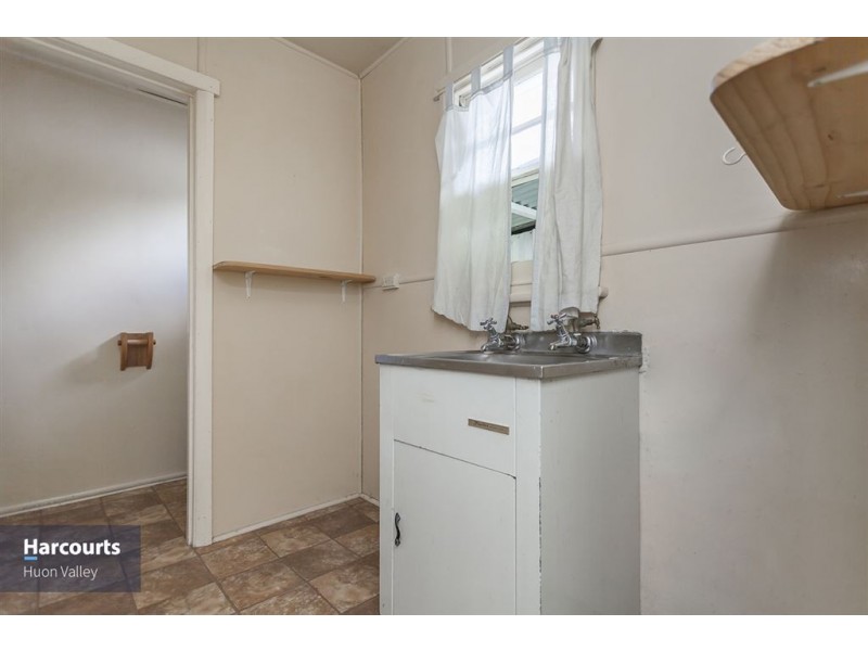 2728 Huon Highway, Huonville TAS 7109