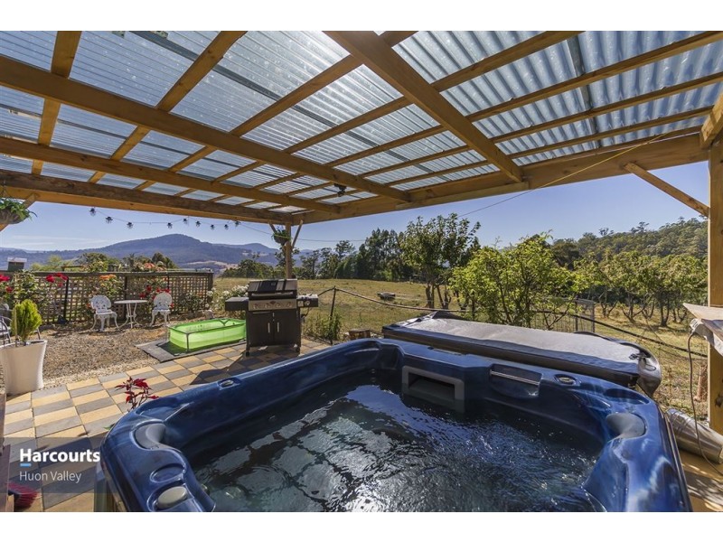 9 Mountain View Road, Glen Huon TAS 7109