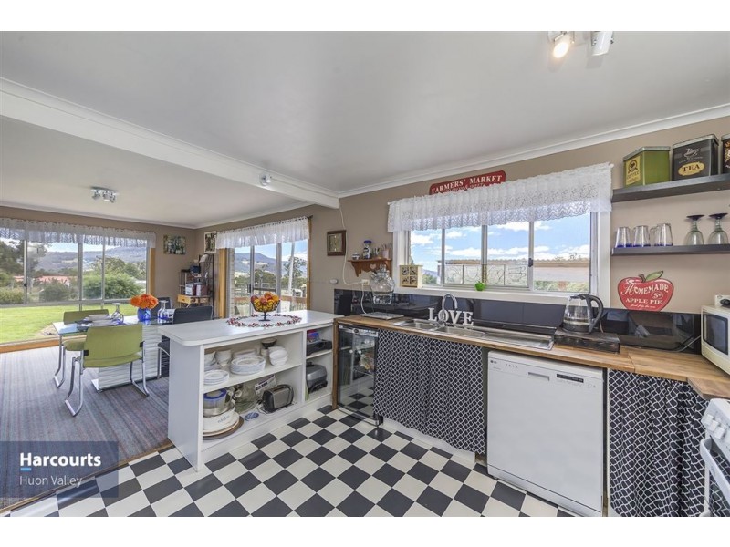 9 Mountain View Road, Glen Huon TAS 7109
