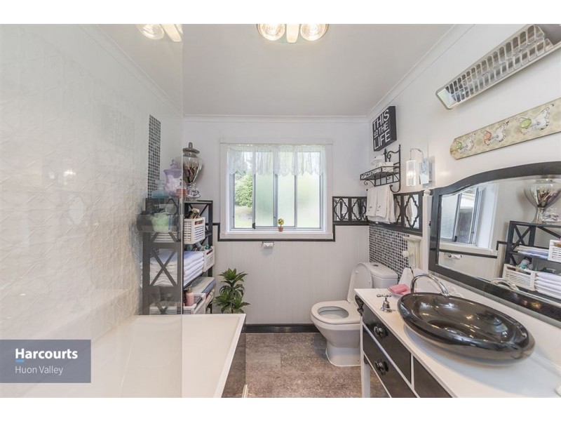 9 Mountain View Road, Glen Huon TAS 7109