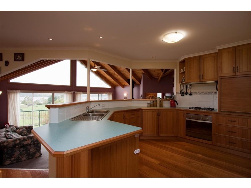 14 Davies Court, Cygnet TAS 7112