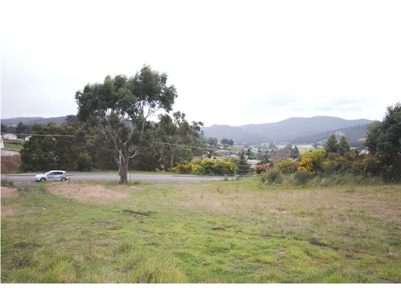 17 Golden Valley Road, Cygnet TAS 7112