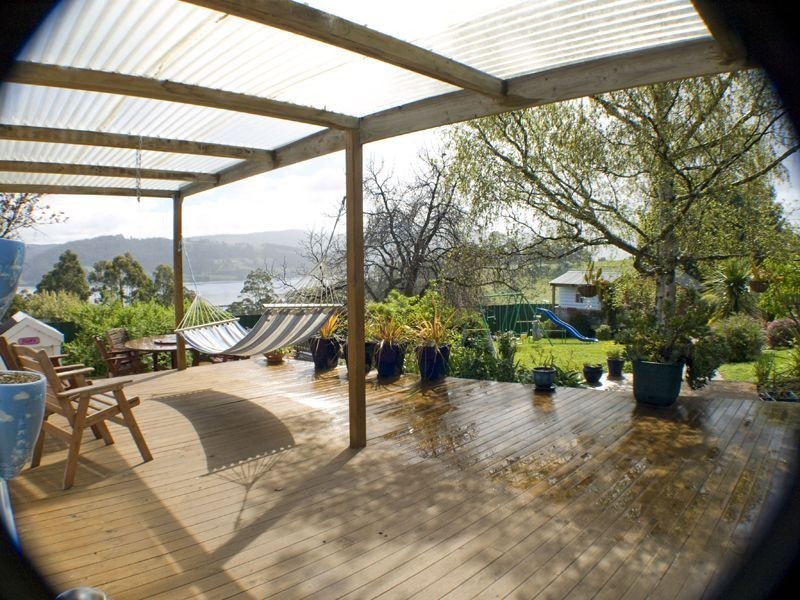 85 Dillons Hill Road, Glaziers Bay TAS 7109