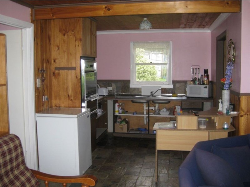 3 Jetty Road, Surges Bay TAS 7116