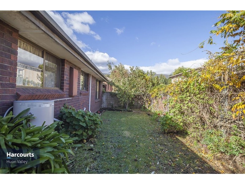 2/76 Main Road, Huonville TAS 7109