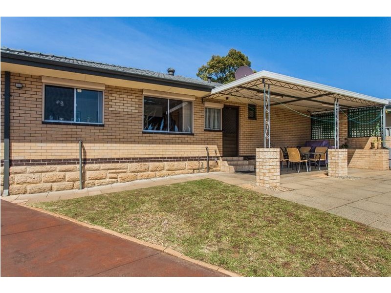 8 Carmody Street, Hamilton Hill WA 6163