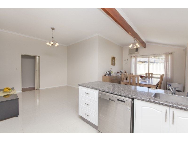 22 Lesueur Pass, Beeliar WA 6164