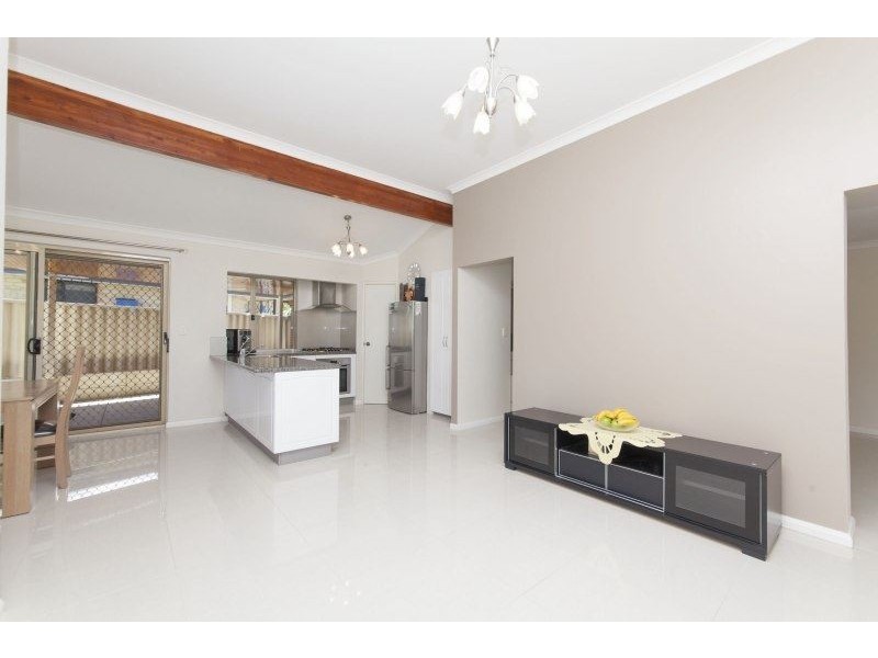 22 Lesueur Pass, Beeliar WA 6164