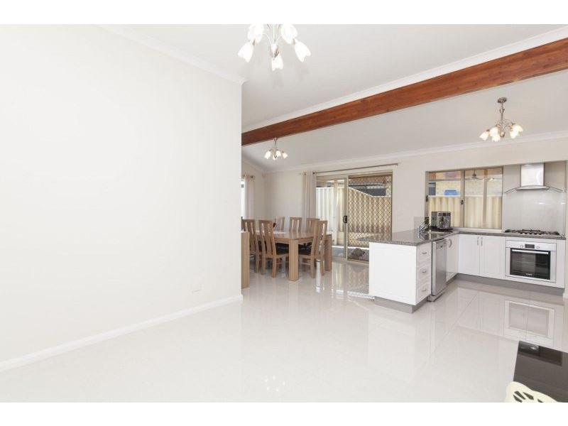 22 Lesueur Pass, Beeliar WA 6164