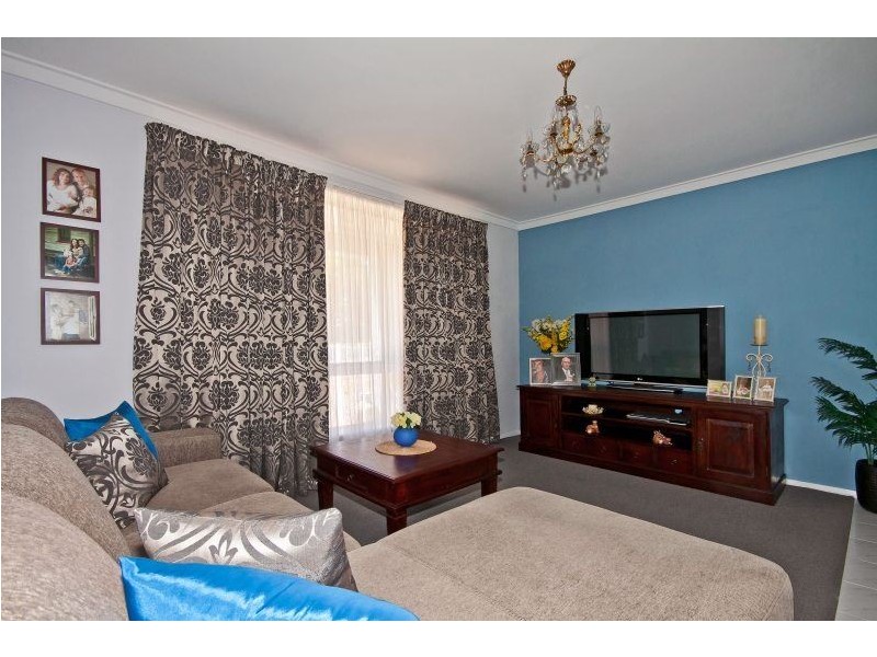 7 Offley St, Hamilton Hill WA 6163