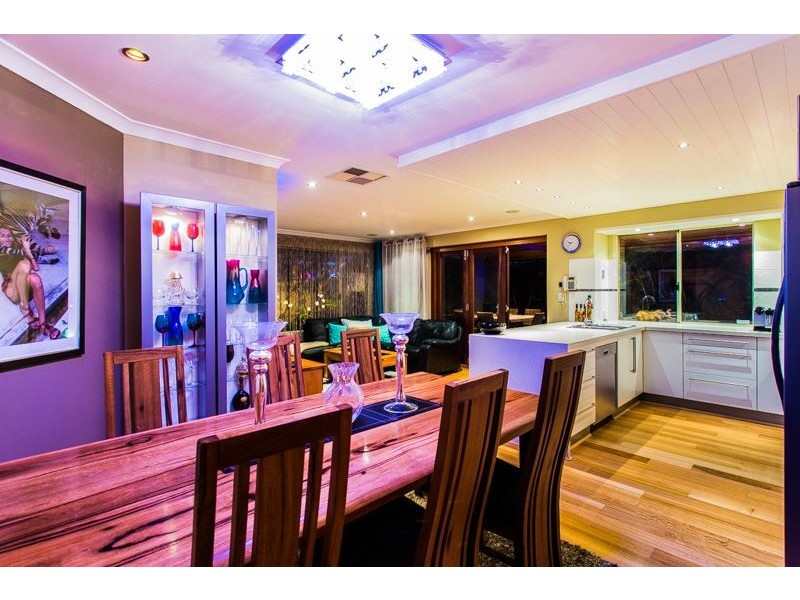 16 Orsulich Loop, Spearwood WA 6163