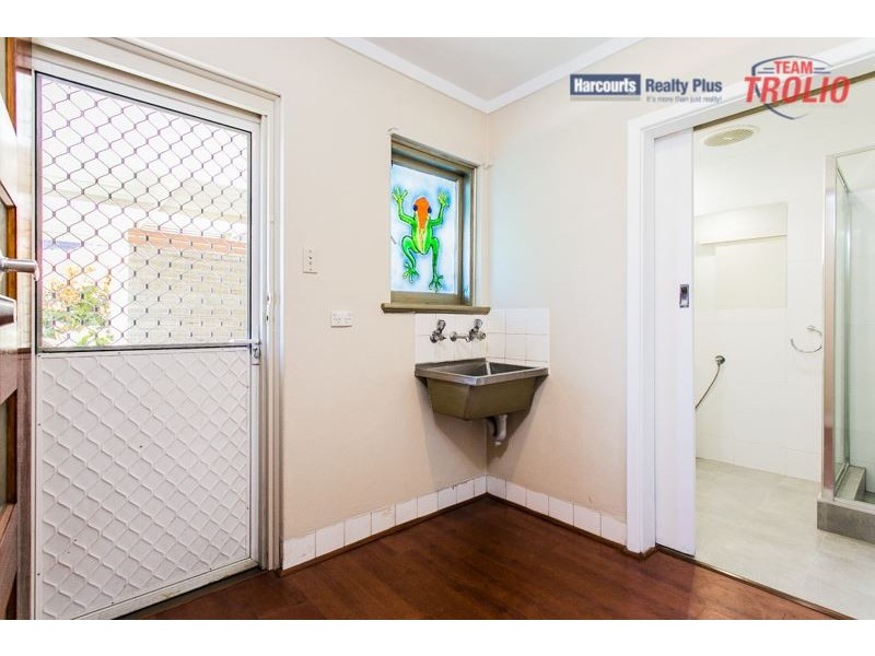 12A Vernon Place, Spearwood WA 6163